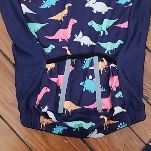 Kids dinosaur biking set - Picture 4 of 4